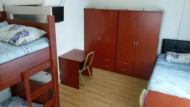 A. R. Z. Erkek Apart fotoğraf 3