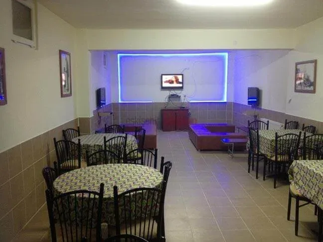 A. R. Z. Erkek Apart fotoğraf 12