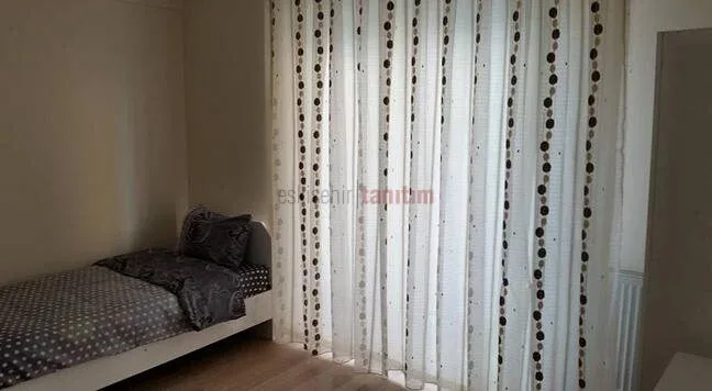 Çağdaş Erkek Apart fotoğraf 8