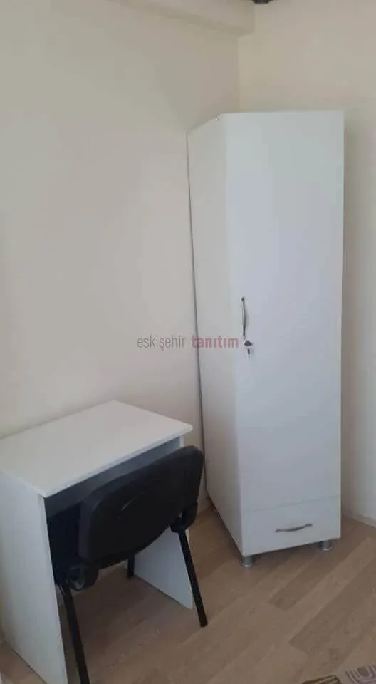 Çağdaş Erkek Apart fotoğraf 11