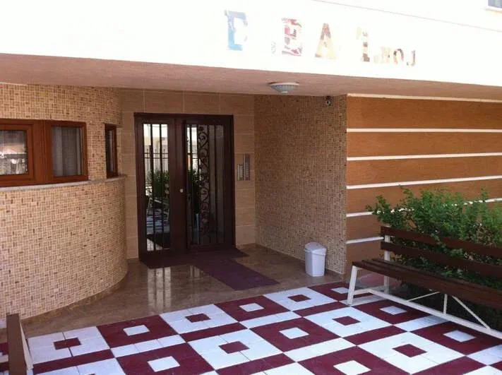 Ege Erkek Apart fotoğraf 3